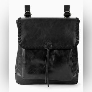 The Sak Ventura Convertible Leather Messenger Crossbody Backpack Bag Purse